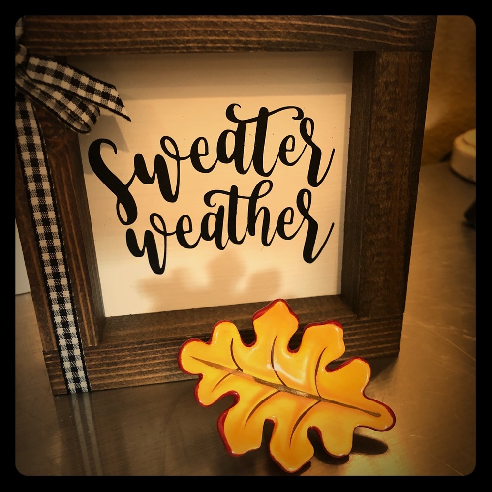 Nora Fleming Retired Gold-Tipped Leaf Mini